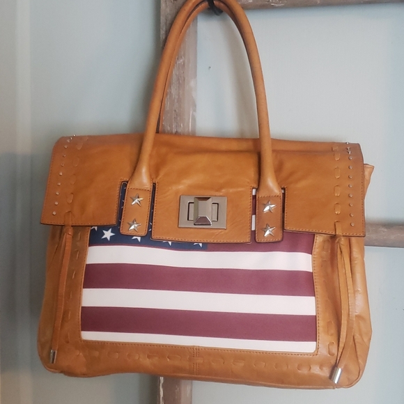 Aimee Kestenberg American flag purse - Picture 1 of 8